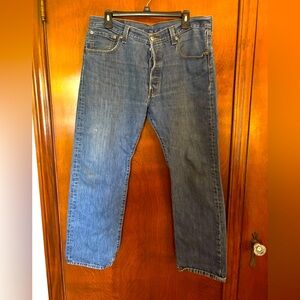Straight leg button fly red tag Levi’s jeans size 35X30